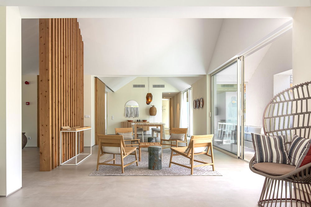 Detached 3 bedroom villa, located in the States of Spatia 3080970573