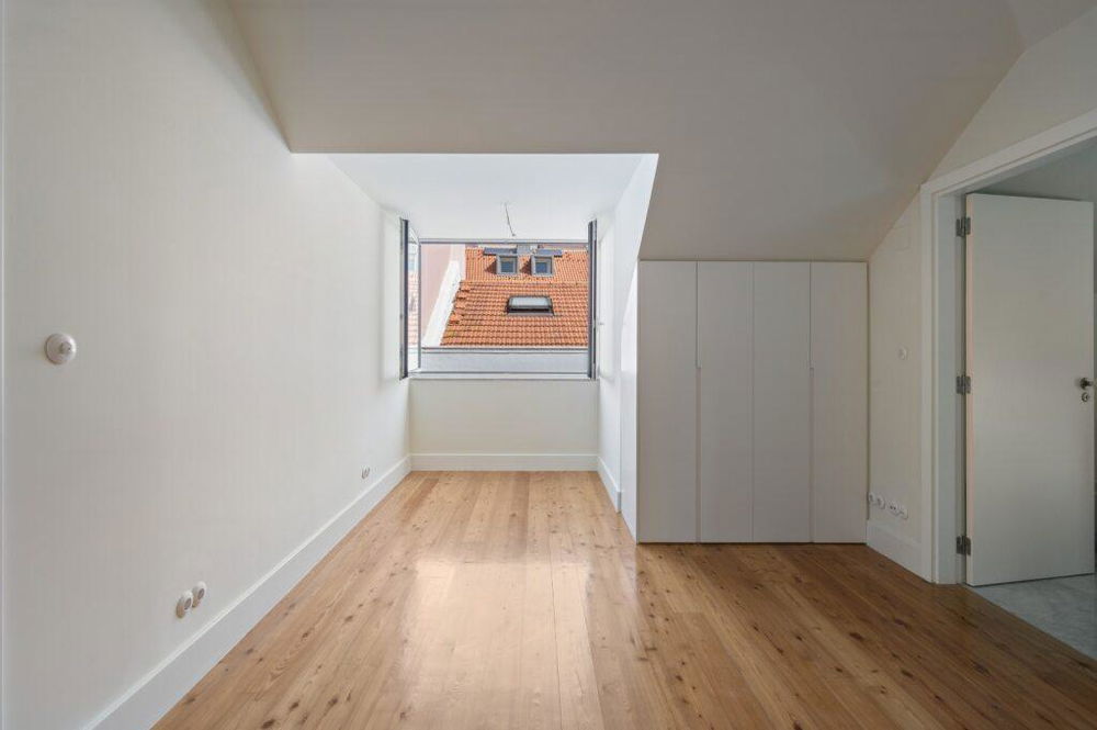 2 bedroom flat with private garden, in Schindler’s Palace, Lisbon 4120765981