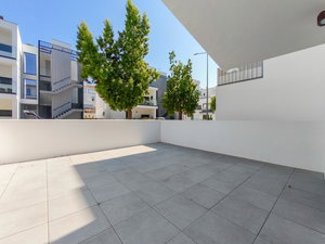 2 bedroom flat with terrace and garage in Cabanas, Tavira 816816541