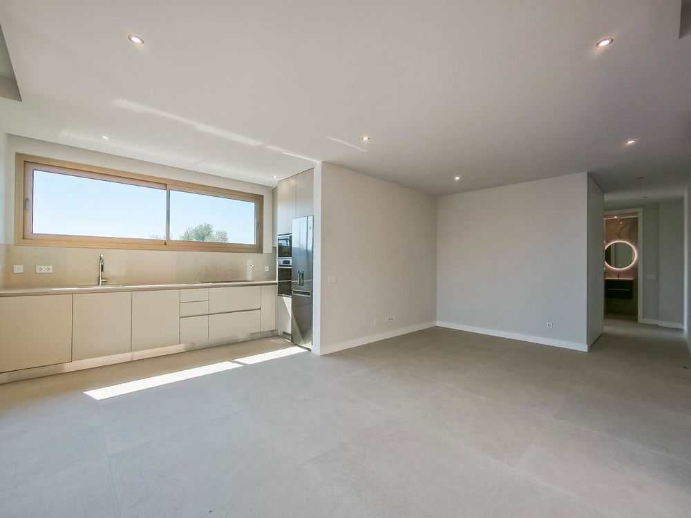 2 bedroom flat with balcony, terrace and garage in Cabanas, Tavira 3235329513