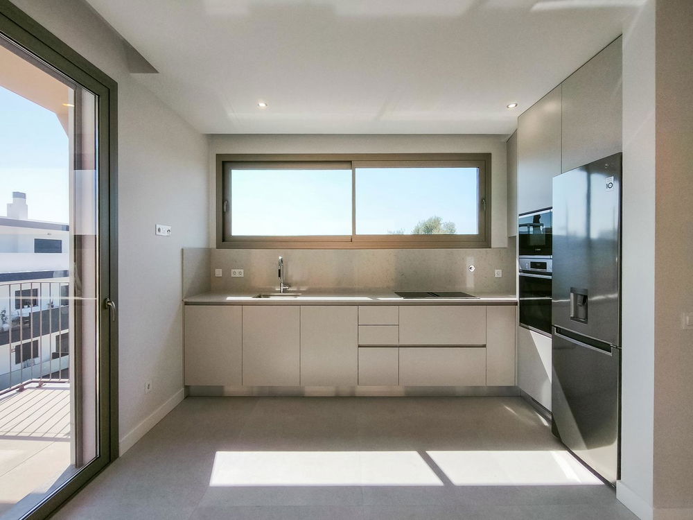 2 bedroom flat with balcony, terrace and garage in Cabanas, Tavira 3235329513