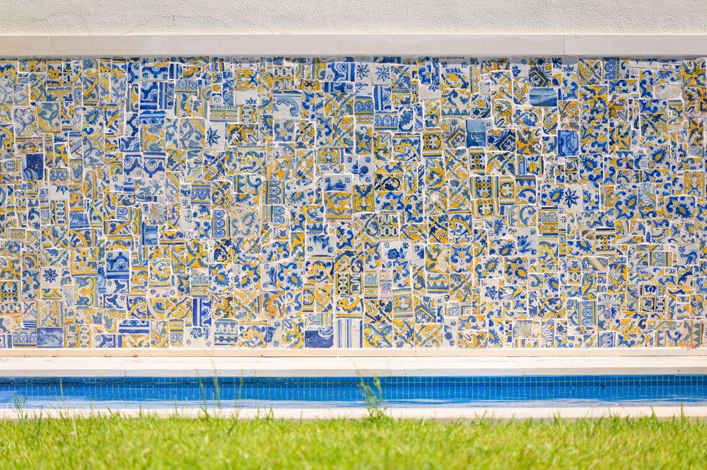 3 + 1 bedroom villa, with swimming pool, in prime area in Estoril 2701196065