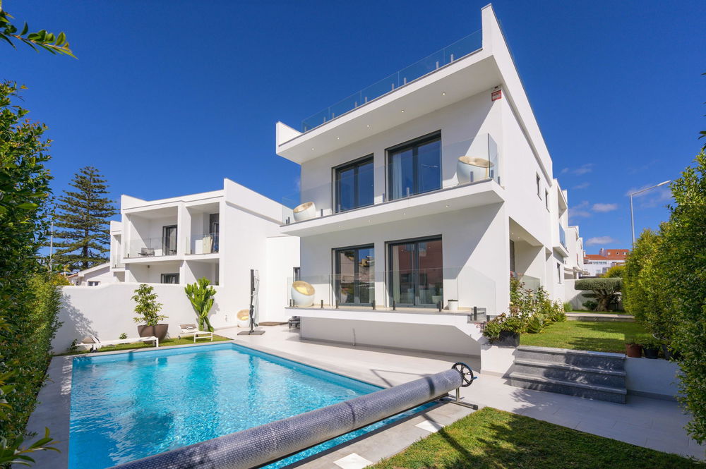 4+2 bedroom villa in Parede, with swimming pool, in a gated community 2194115590