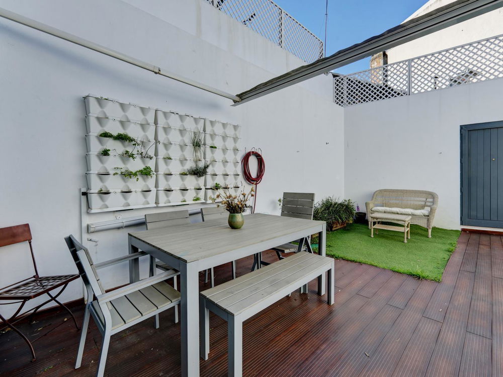 Detached house with swimming pool and garage, in Ajuda 2239344750