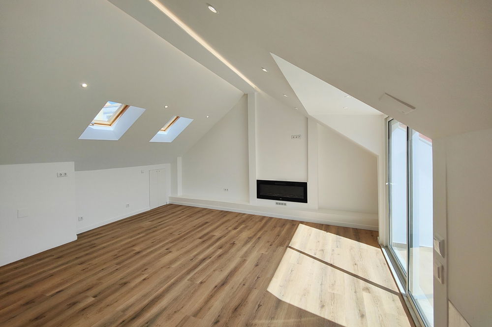 2 bedroom duplex flat with terrace and river view, in São Vicente 3774582123