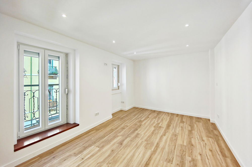 2 bedroom duplex flat with terrace and river view, in São Vicente 3774582123