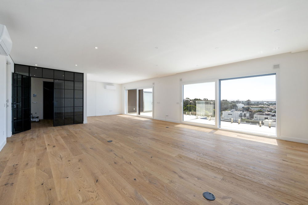 3 bedroom duplex penthouse with terrace in Almada 2271180322