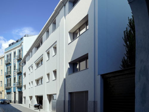 2 bedroom flat with parking located in Arroios, Lisbon 2142054085