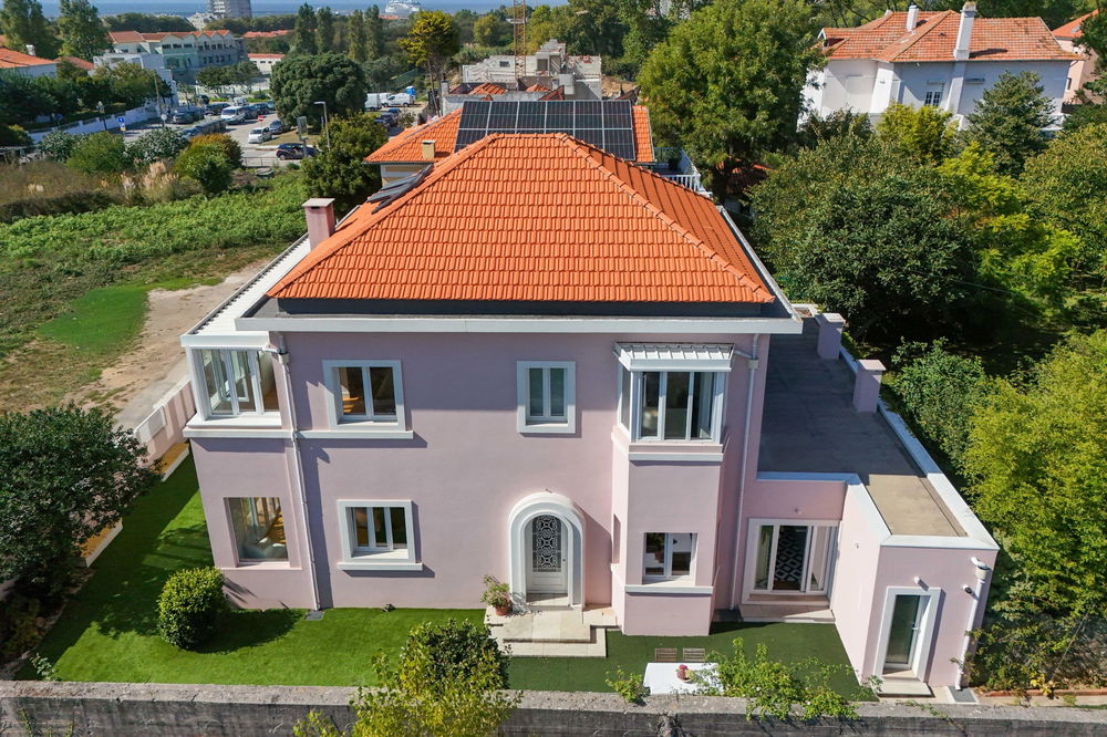 Renovated 5 bedroom villa 2023, with garden of 400 sq m – Nevogilde 3341773867