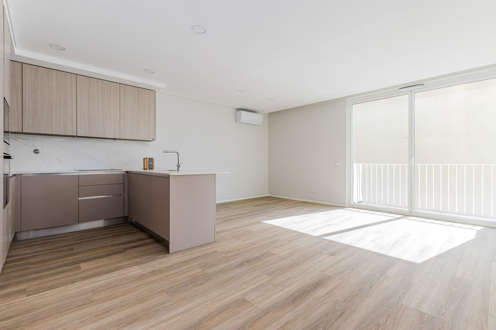 3 bedroom flat with parking in the Center of Almancil, Algarve 2320902673