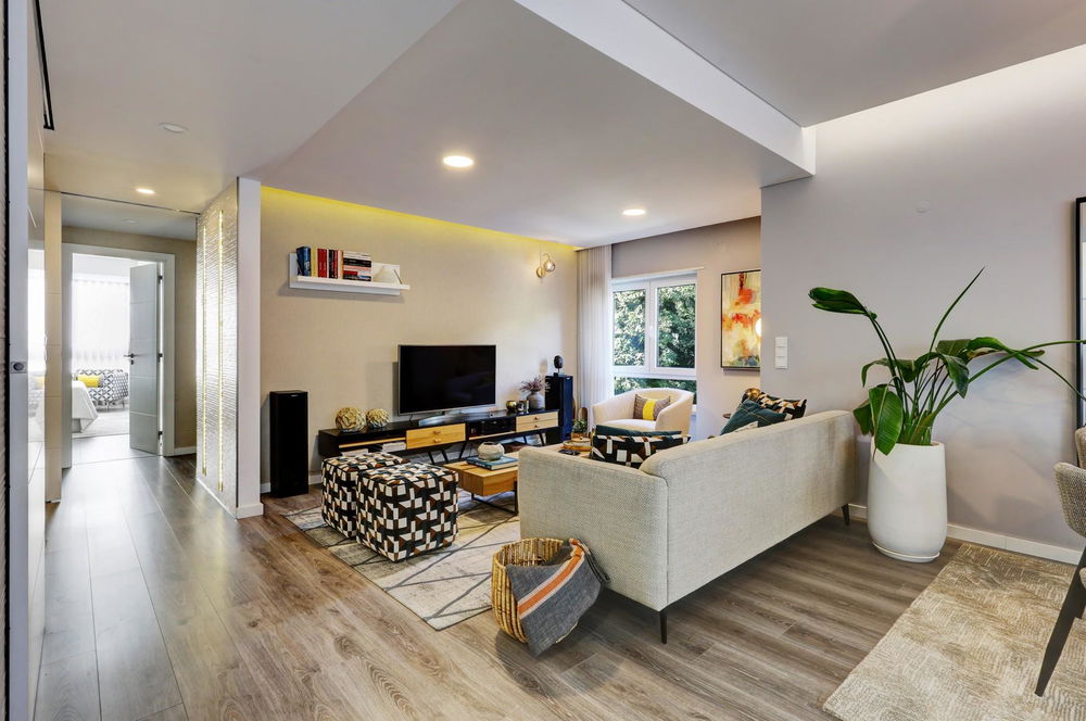 3 bedroom flat, renovated, located in Carnaxide 3964801905