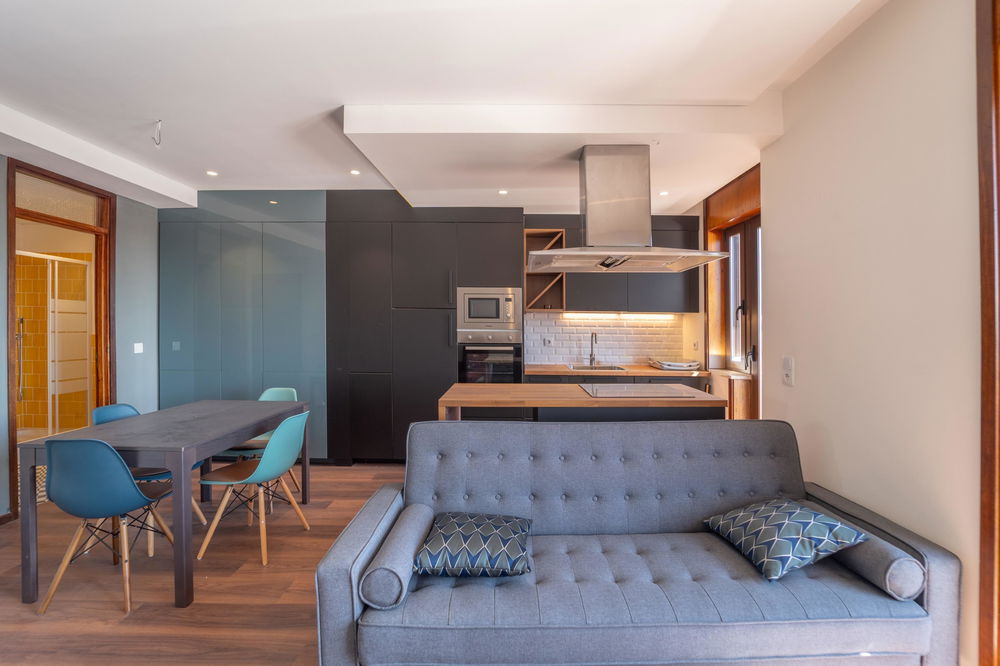 3 bedroom flat, in downtown Porto, Marquês – Constitution 41456133