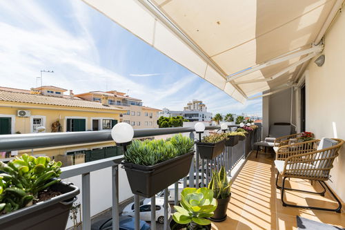 2 bedroom flat with parking, near the beach, in Quarteira 2842040208