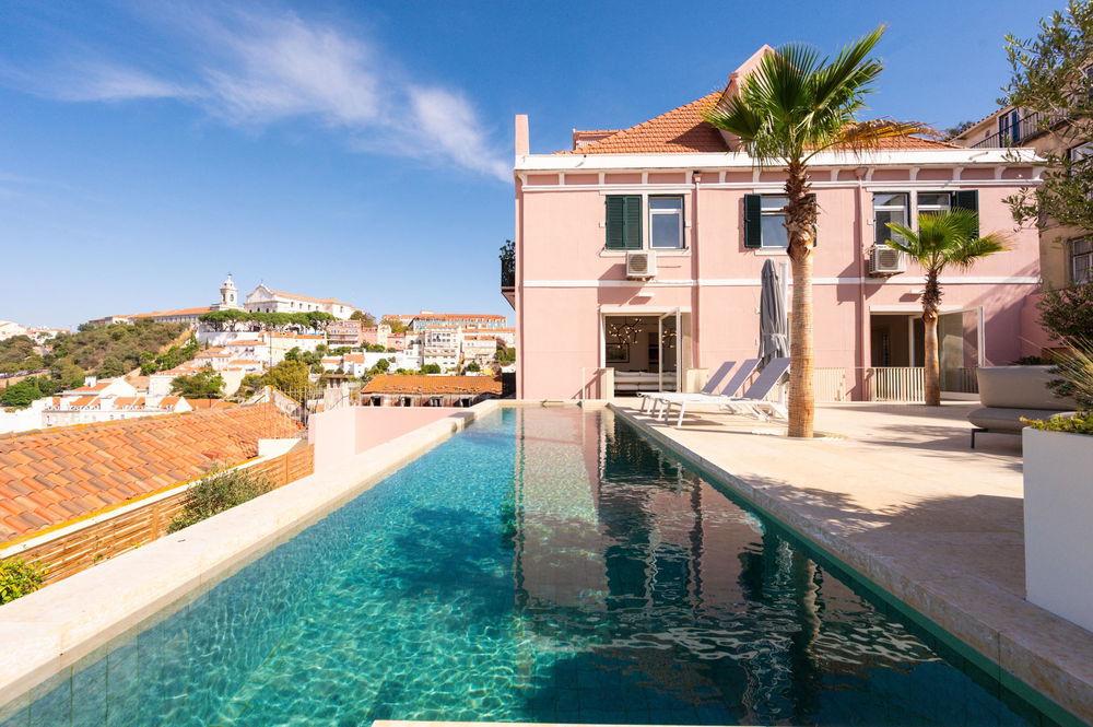 3 bedroom flat with private pool and panoramic views over Lisbon 2450430198