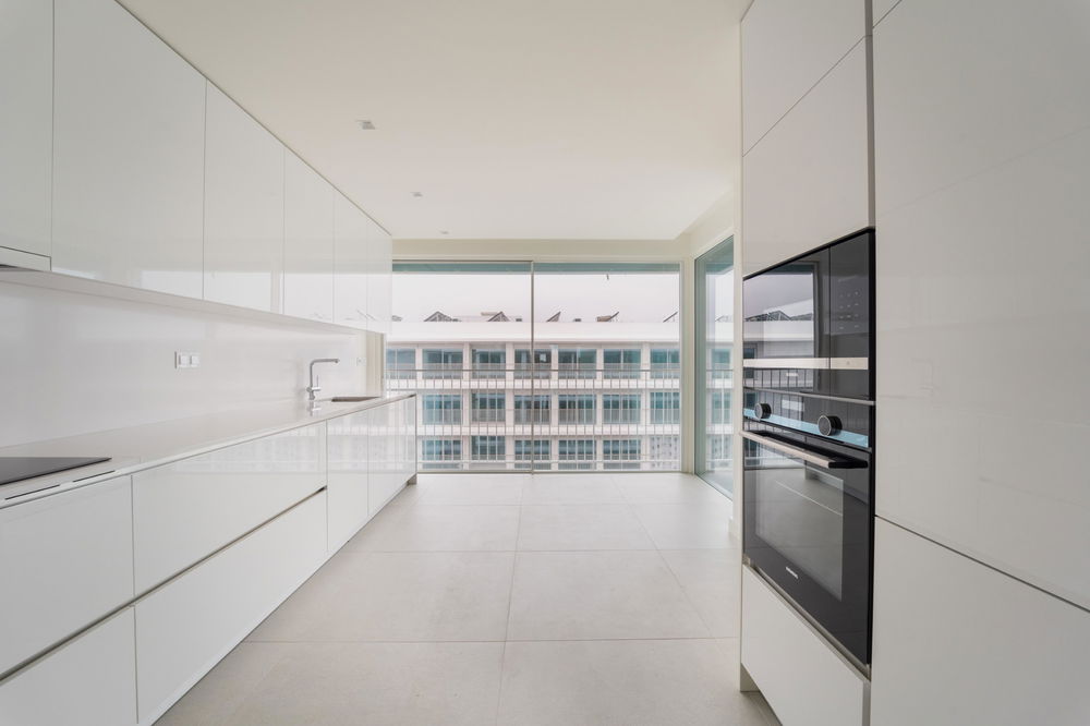 3 Bedroom Apartment – Balcony and Box – Jardins Efanor, Matosinhos 2282010578