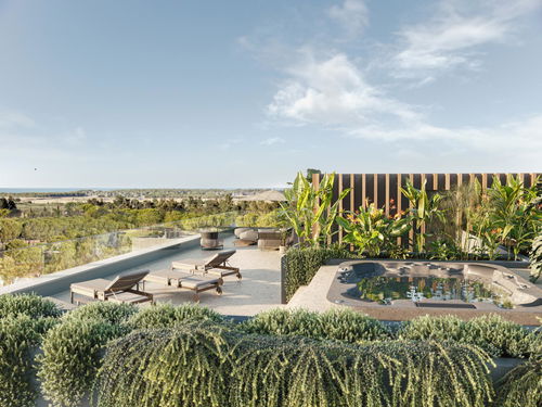 3 bedroom flat with outdoor space and garage, in Vilamoura, Algarve 61018689