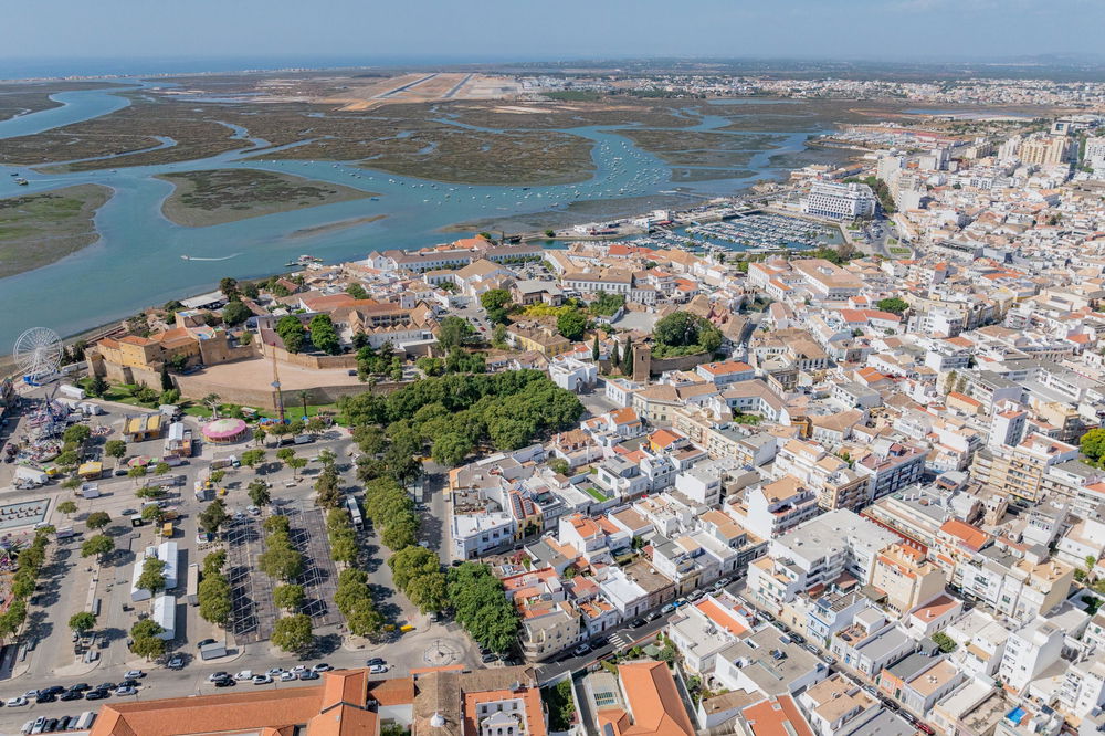 Refurbished 4 Bedroom Villa in the Center of Faro, Algarve 2353743486