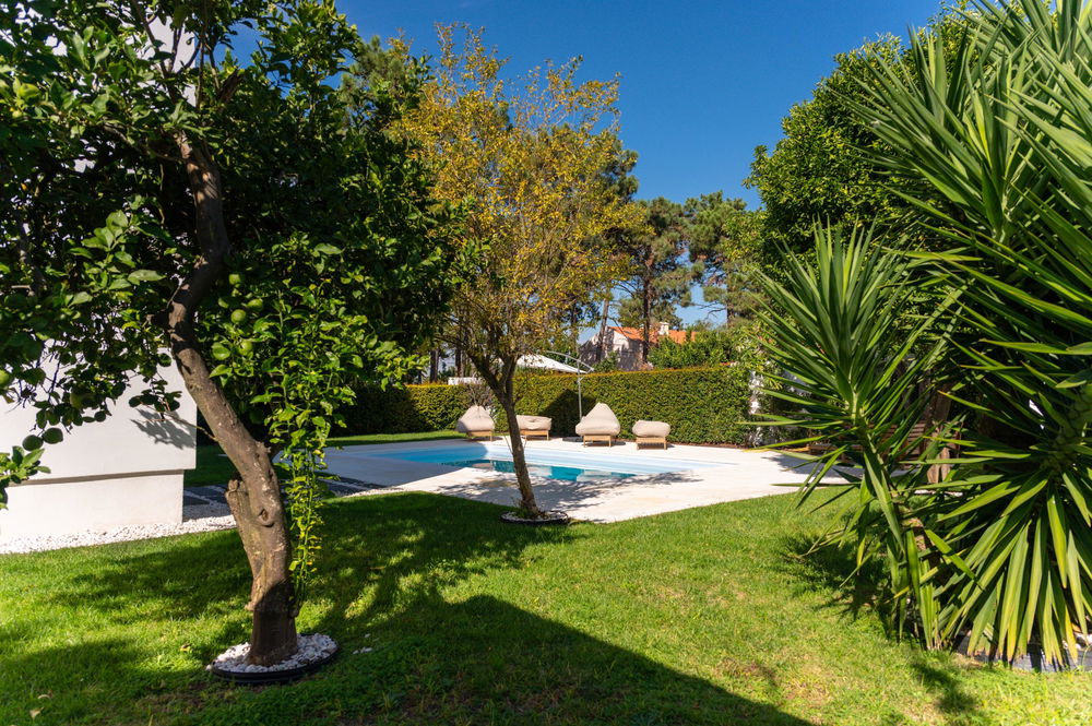 Detached house T6, with garden and swimming pool, in Aroeira 4194065755