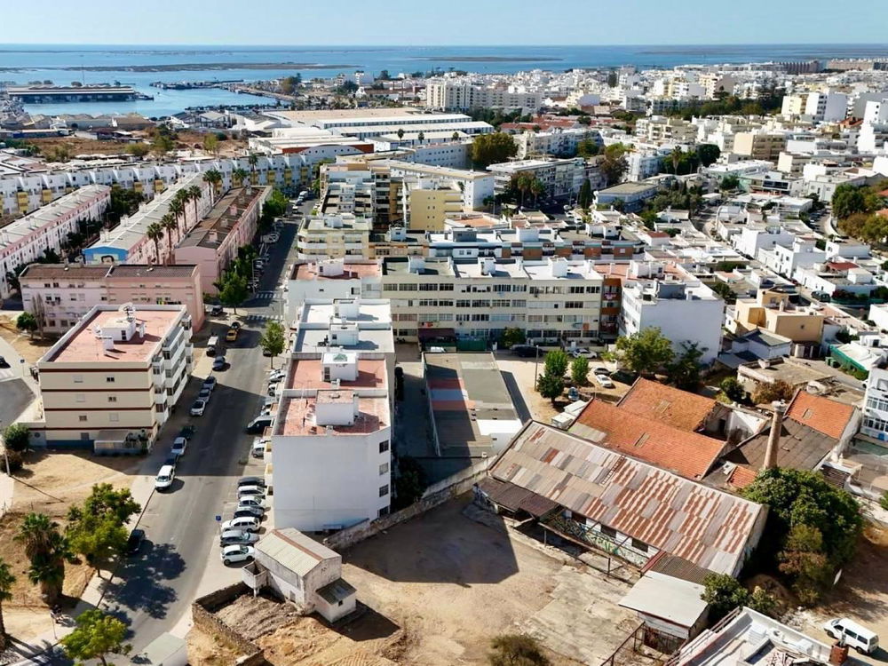 Urban land for construction, in Olhão 3312121602