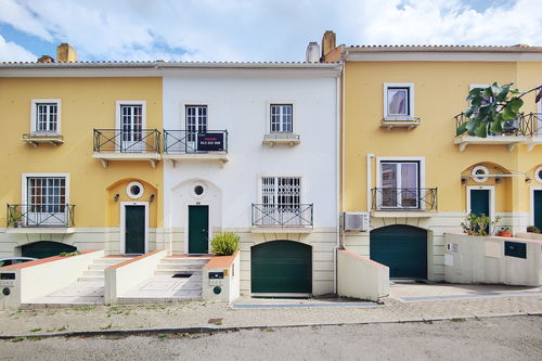 3 bedroom villa located in the Coopalme neighbourhood, in Algueirão 3448046585