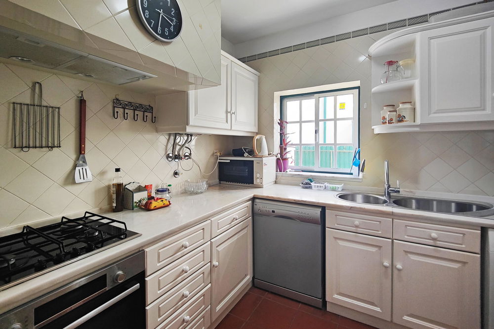 3 bedroom villa located in the Coopalme neighbourhood, in Algueirão 3448046585