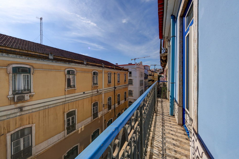 1 bedroom flat, in a rehabilitated building, with lift, in the riverside area of Lisbon 760838157