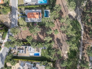 Land with 1,400m2, with Golf view, in Herdade da Aroeira 1520515339