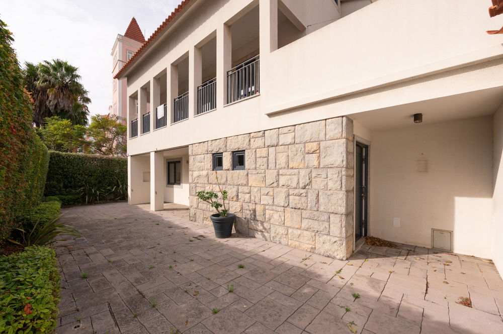 2 bedroom flat, near the sea, in Estoril 3820531206