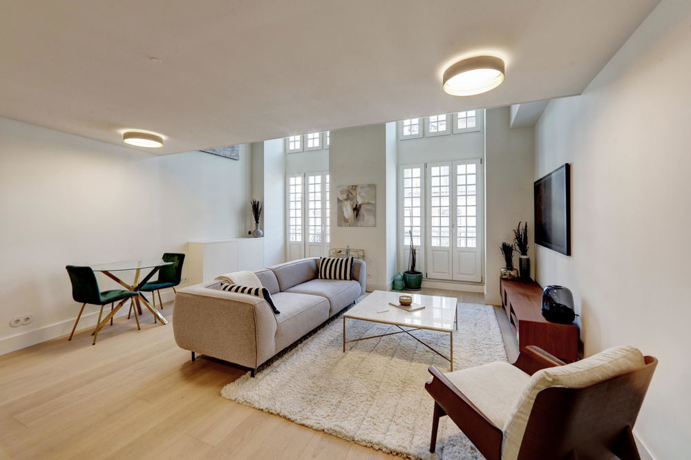 1+1 bedroom duplex flat with terrace and parking, on Avenida da Liberdade 2775139513