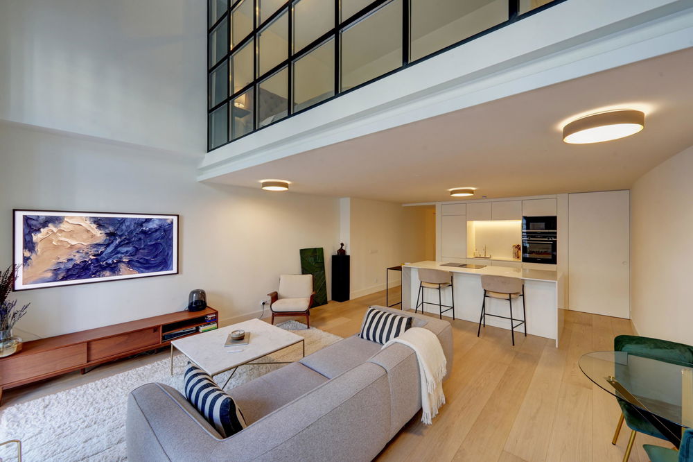 1+1 bedroom duplex flat with terrace and parking, on Avenida da Liberdade 2775139513