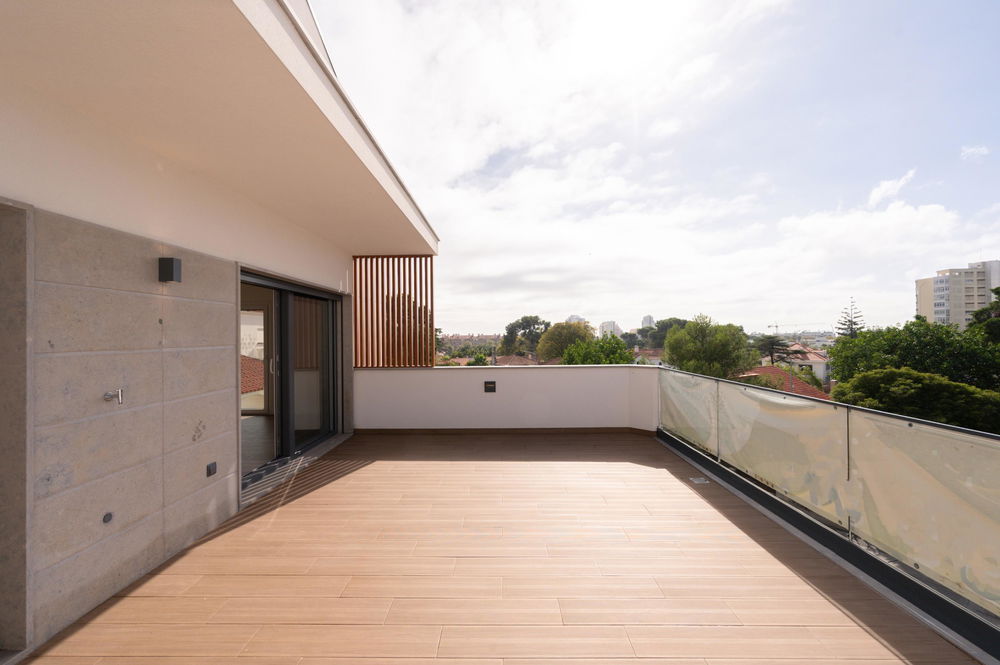 Penthouse T2+2 duplex, new, in Cascais 2340700004