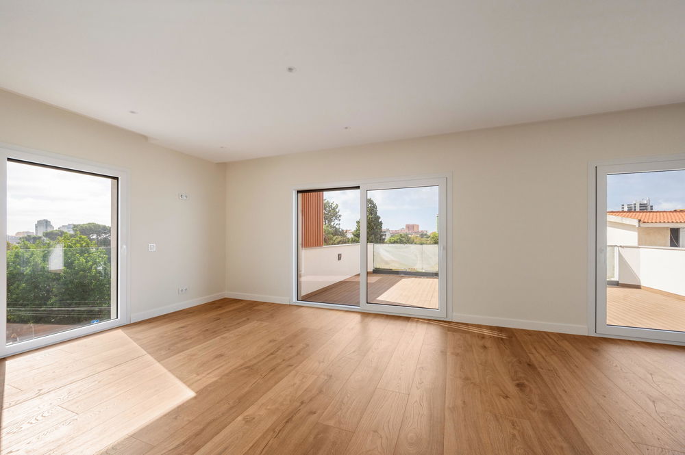 Penthouse T2+2 duplex, new, in Cascais 2340700004