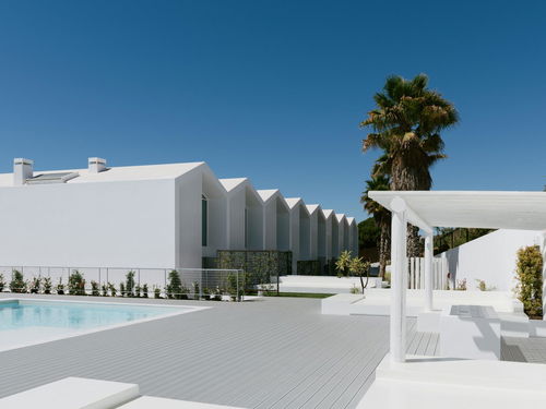 3+1 bedroom villa with garden in new development in Fuseta 730964314