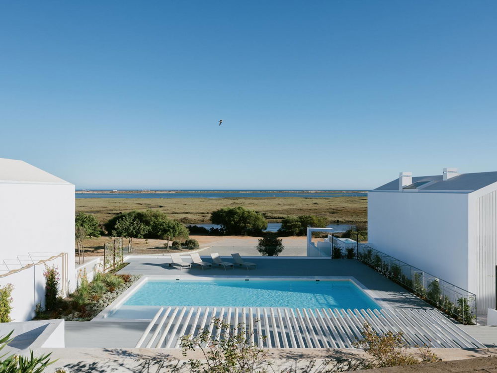 3+1 bedroom villa with garden in new development in Fuseta 730964314