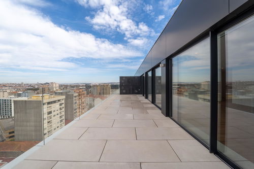 4 bedroom flat with private terrace and garage, Vila Nova de Gaia 1484451973