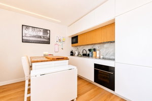 2 bedroom flat with balcony in the centre of Vilamoura, Algarve 2119106828