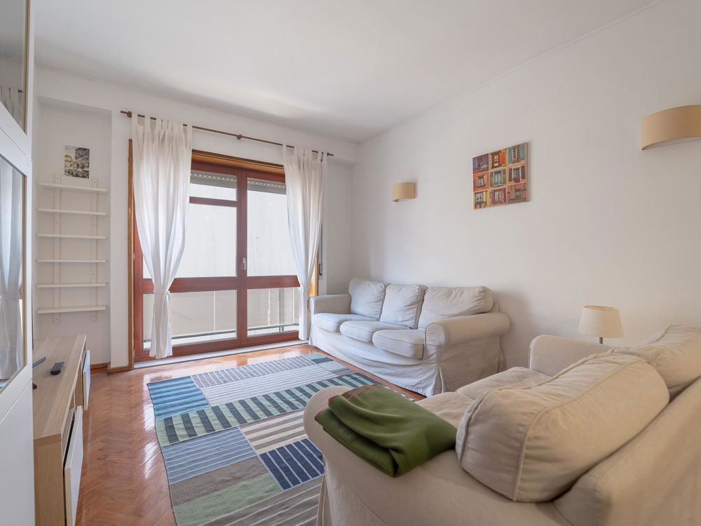 Apartamento T2 com varanda, na Baixa do Porto, Rua do Rosário 2425816137