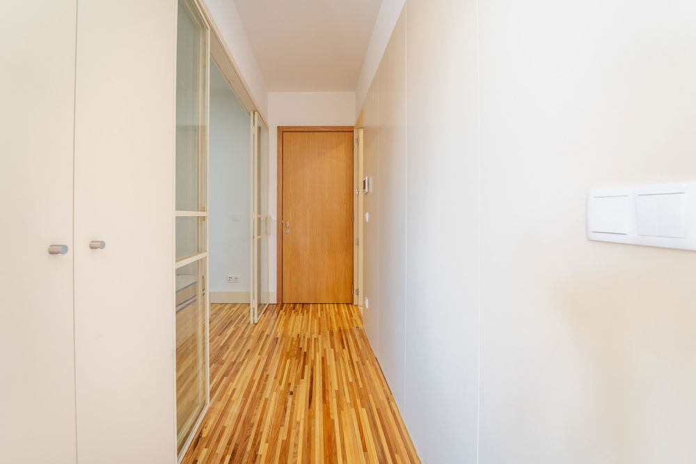 1 bedroom flat with storage room, in downtown Porto 2230671623