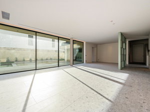 Contemporary 5 bedroom villa in Birre 3693735156