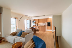 1 bedroom flat with garage, balcony and storage, in downtown Porto 1043332469
