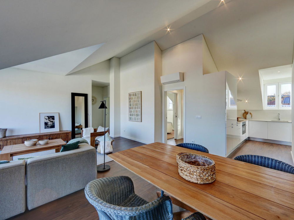 3 bedroom flat with terrace, new, in the centre of Estoril 556642056