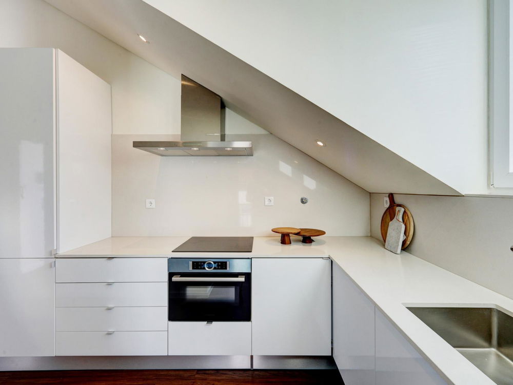 3 bedroom flat with terrace, new, in the centre of Estoril 556642056