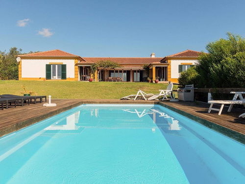 Monte Alentejano with terrace and pool in Alcáçovas , Viana do Alentejo 2831375313