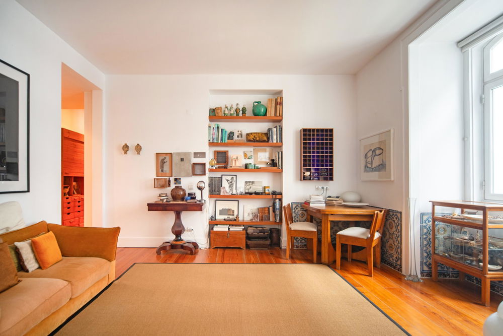 4-Bedroom Apartment in a Historic Pombaline Building 1386429765
