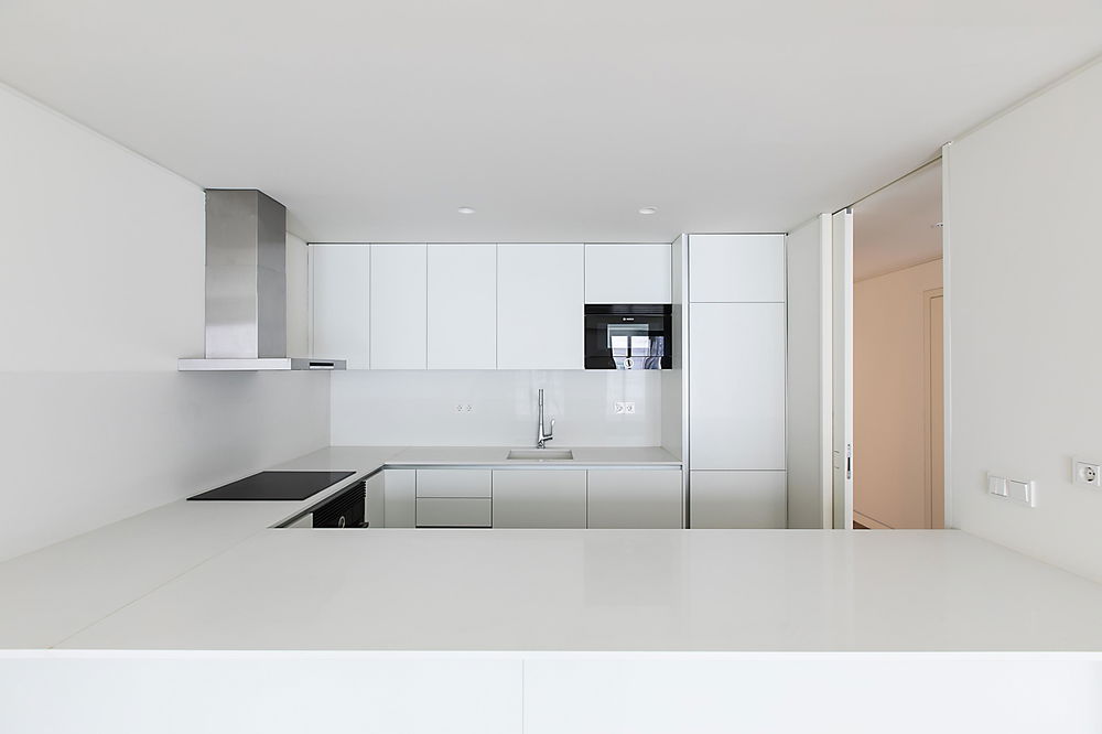 3 bedroom penthouse with large balcony and private garage, in Lisbon 3174858316