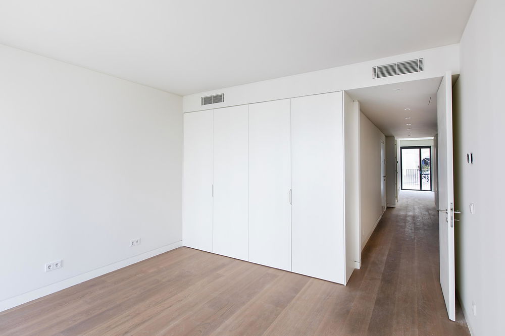 3 bedroom penthouse with large balcony and private garage, in Lisbon 3174858316