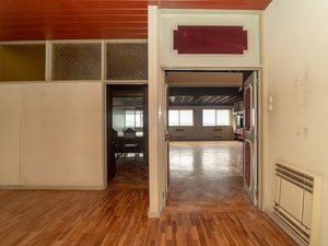 6 bedroom flat for renovation in the centre of Porto 4104332620
