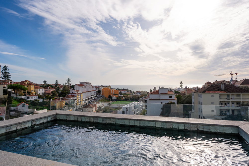 3 bedroom duplex flat with balconies and unobstructed sea views, in Estoril 2974159444