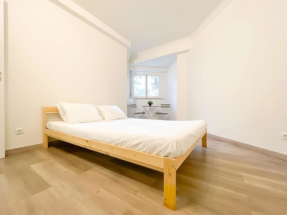 Fully renovated 2 bedroom flat with AL license, in Jamor 1454630966