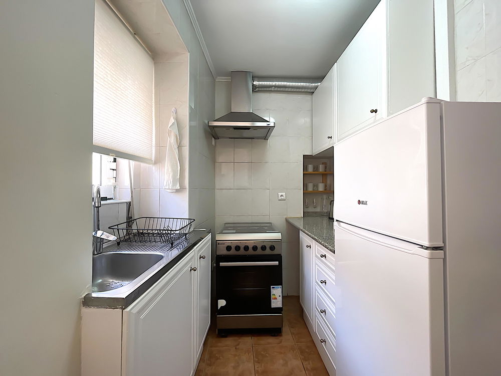 3-Bedroom Duplex Apartment in Ajuda, Fully Renovated, with Views of the Church of Memory 3322738087